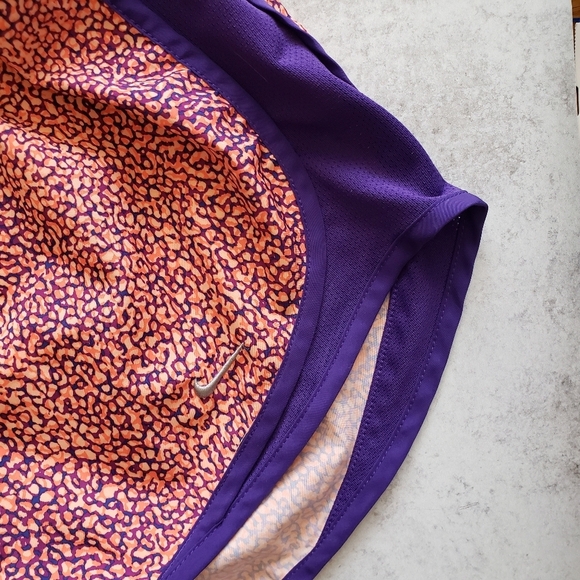 Nike Dri Fit Tempo Shorts Orange Purple Sz Small Running Gym Workout - Picture 4 of 4